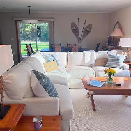 Starlight Cottage -3 Bed 2Bath